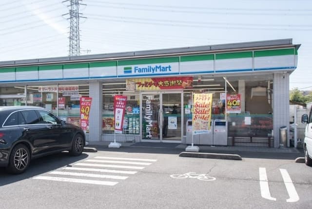 コンビニ