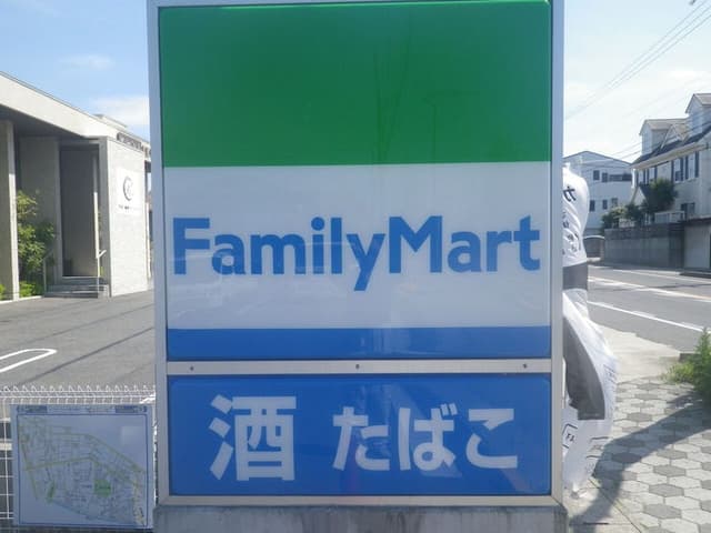 コンビニ