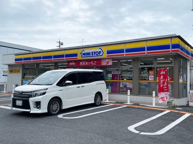コンビニ