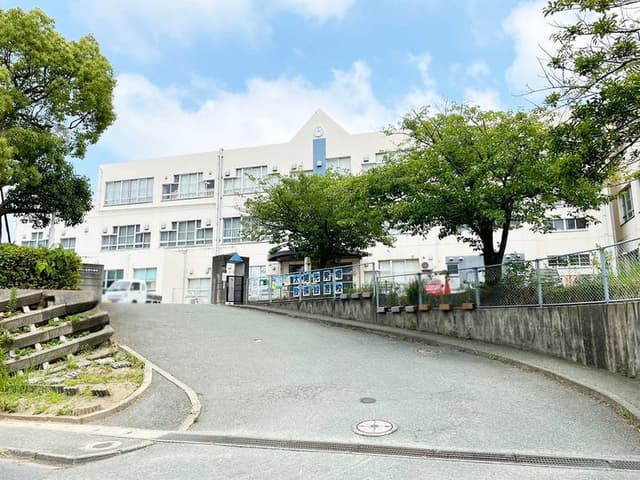 中学校