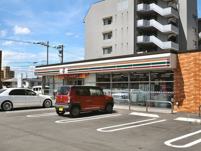 コンビニ