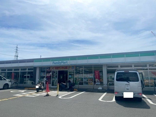 コンビニ