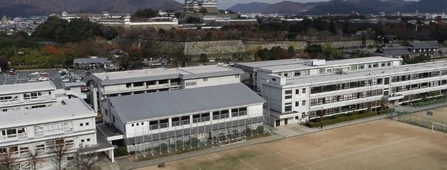 中学校