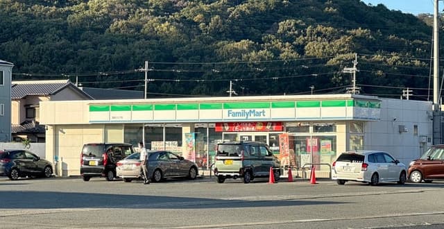 コンビニ