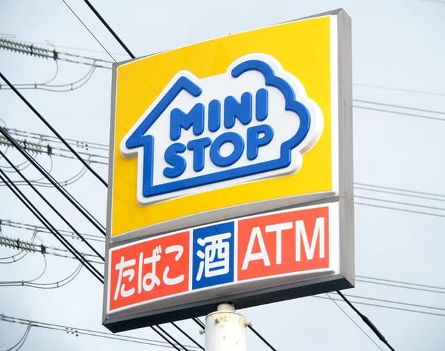 コンビニ