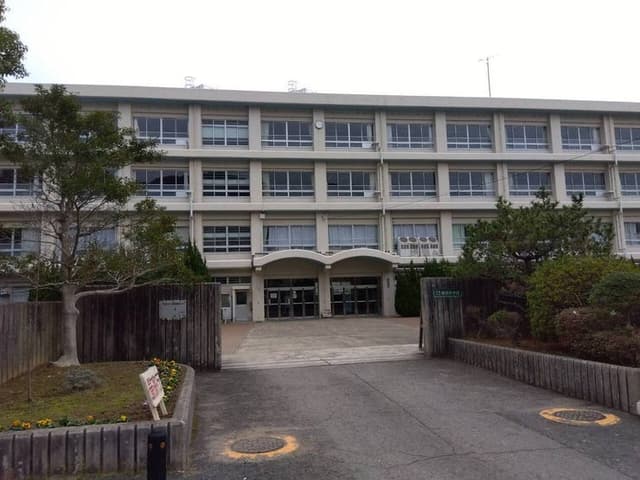 中学校