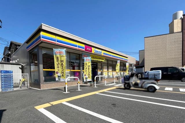 コンビニ