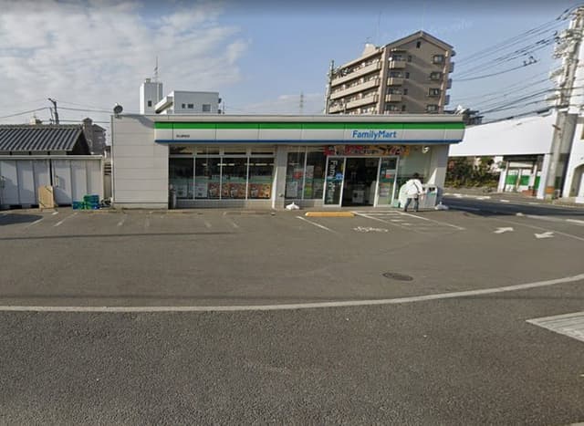 コンビニ