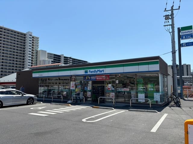 コンビニ