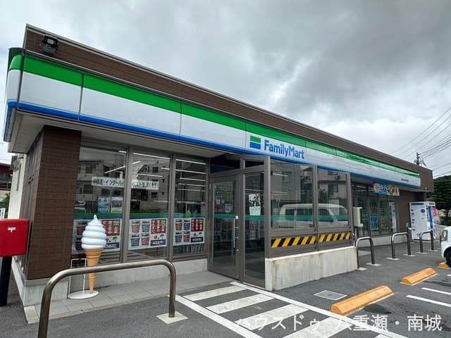 コンビニ