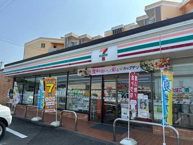 コンビニ