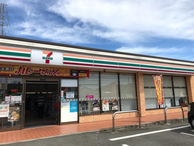 コンビニ
