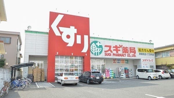  ドラッグストア