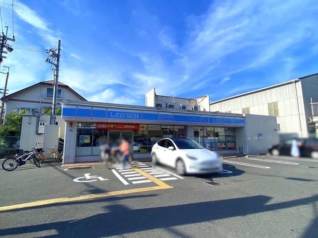 コンビニ
