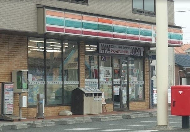 コンビニ