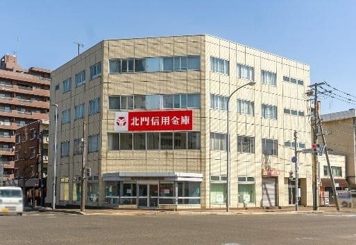 銀行