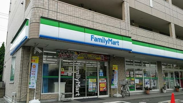 コンビニ