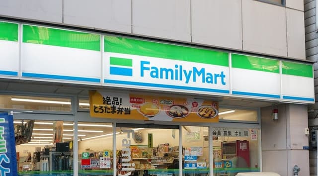 コンビニ