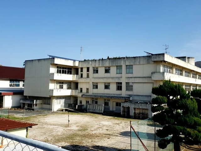 中学校