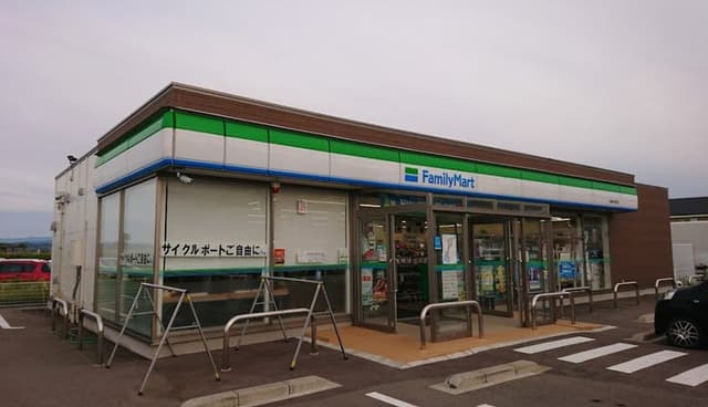 コンビニ
