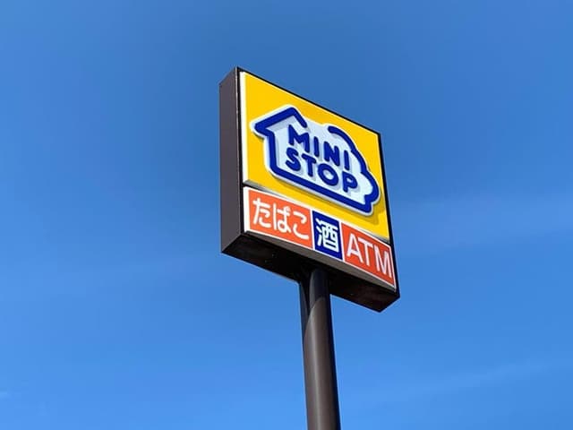 コンビニ