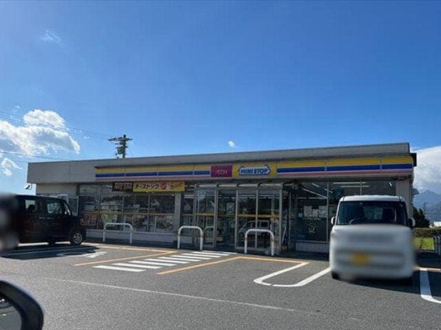 コンビニ