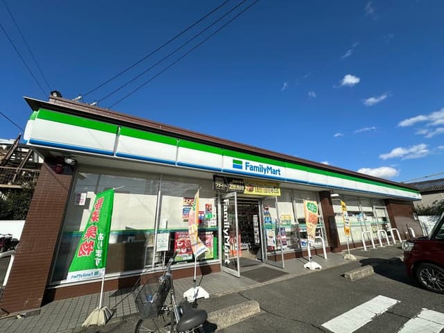 コンビニ