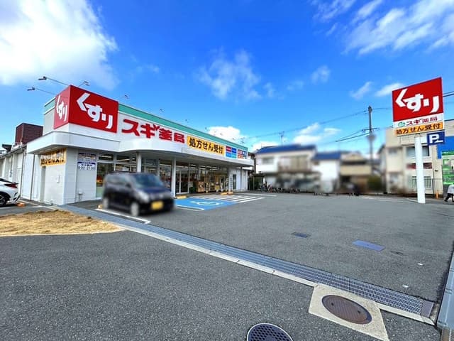 ドラッグストア