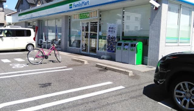 コンビニ