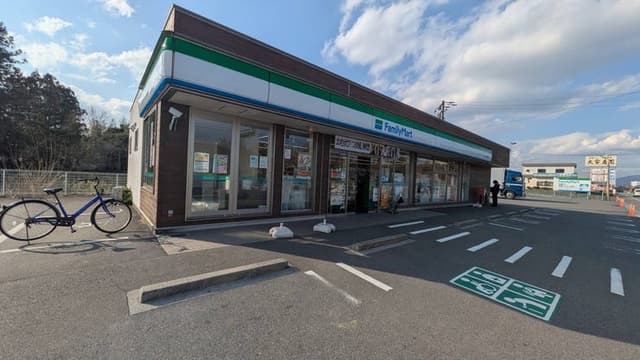 コンビニ