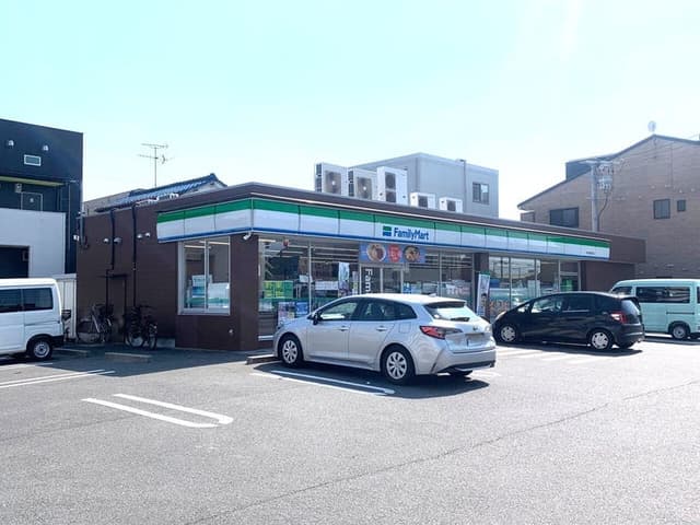 コンビニ