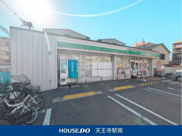 コンビニ