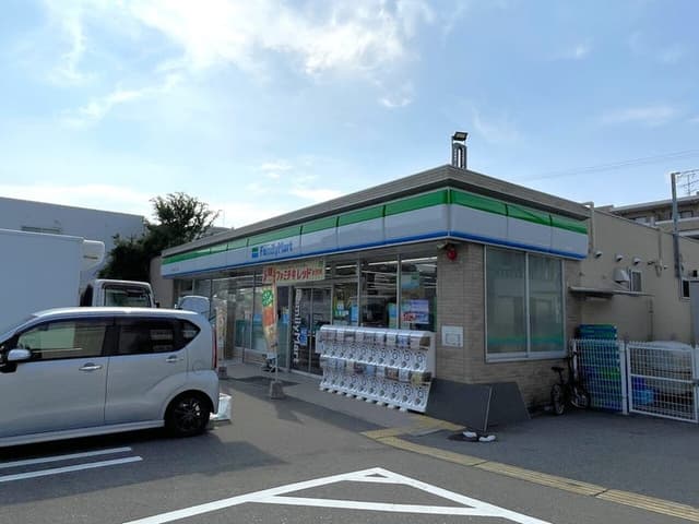 コンビニ