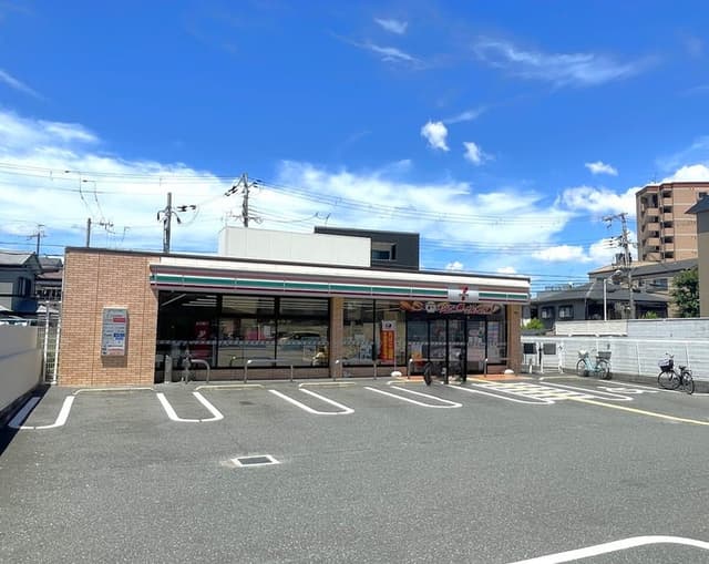 コンビニ