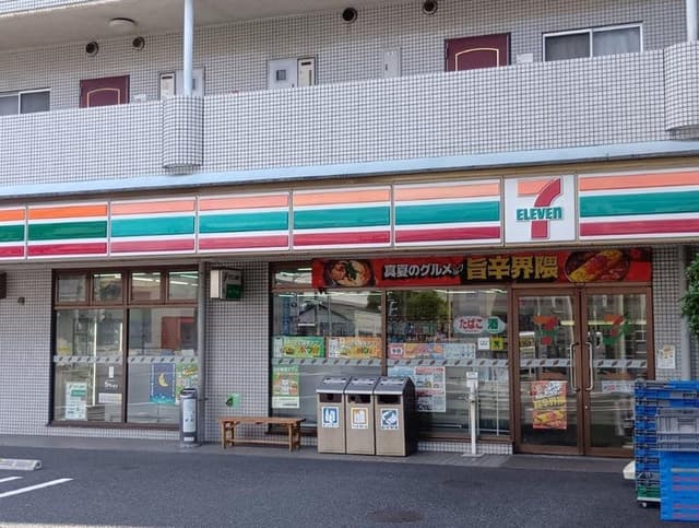 コンビニ