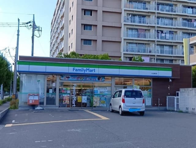 コンビニ