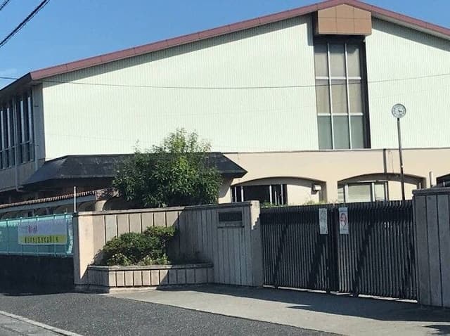 中学校