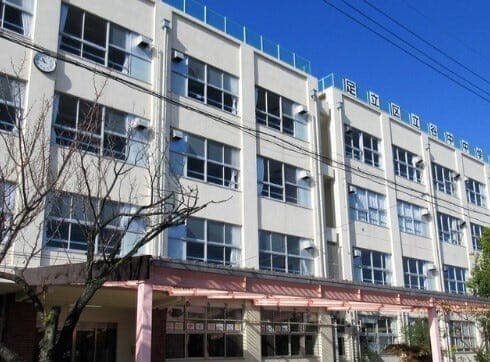 中学校