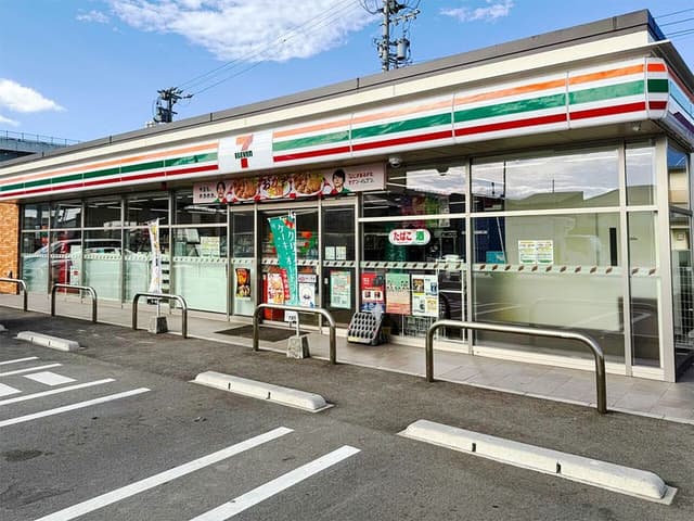 コンビニ