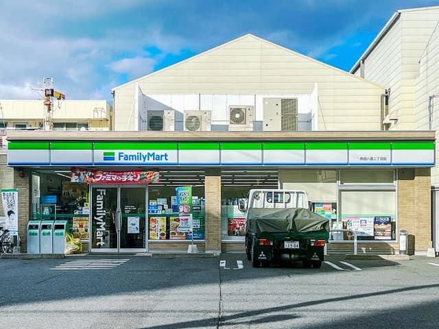 コンビニ