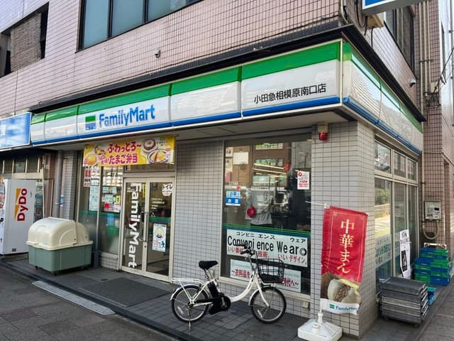 コンビニ