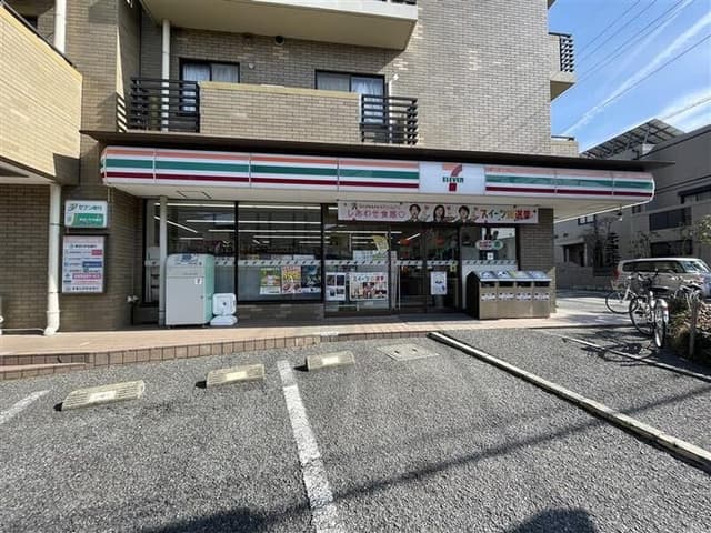 コンビニ