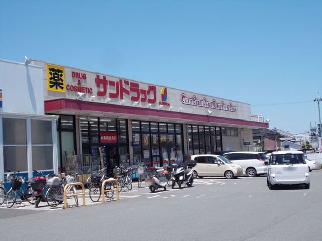ドラッグストア