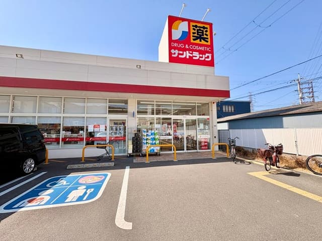 ドラッグストア