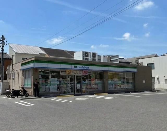 コンビニ