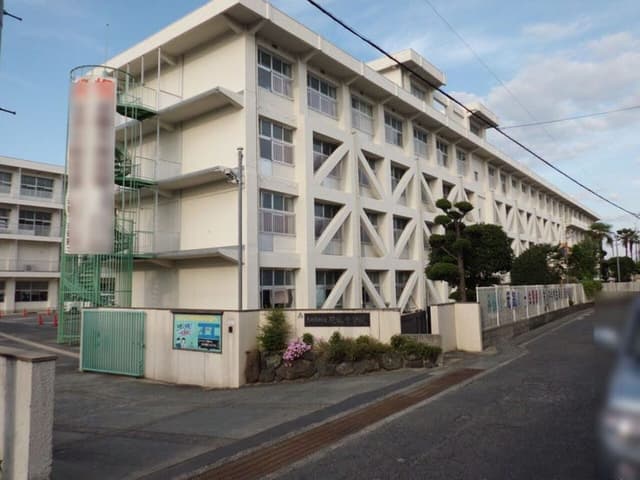 中学校