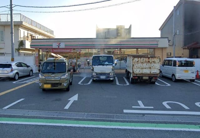 コンビニ