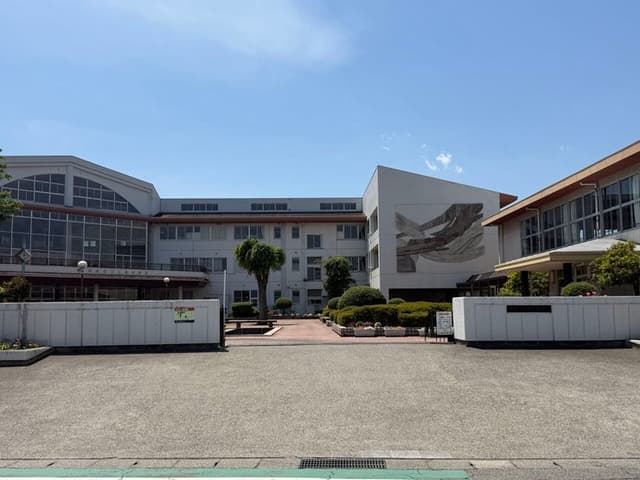 中学校