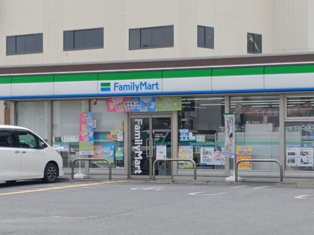 コンビニ