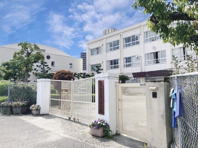 中学校